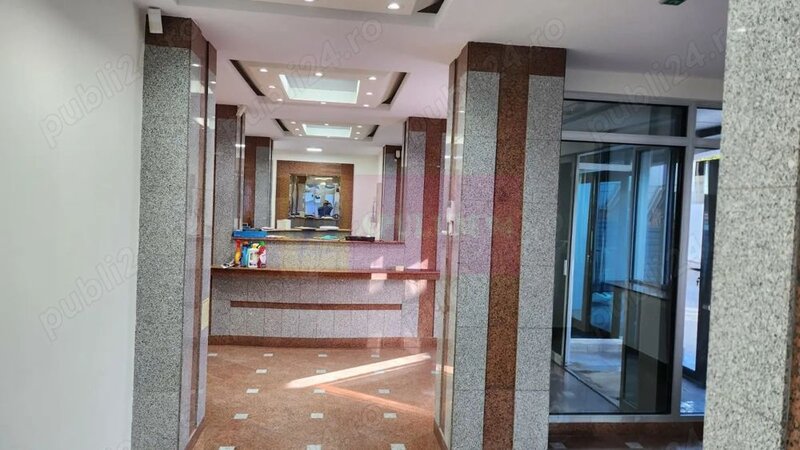 Inchiriere o cladire de birouri in zona Damaroaia cu 12 parcari